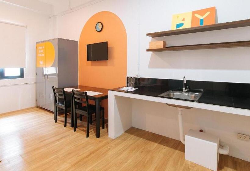 غرفة ديلوكس, Sans Hotel Laperal Manila