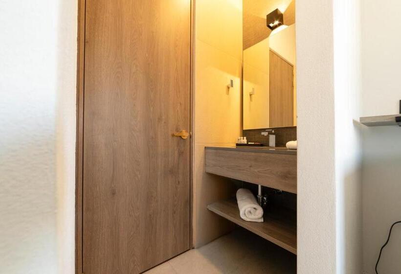 غرفة ديلوكس, Th Hotel & Vivienda