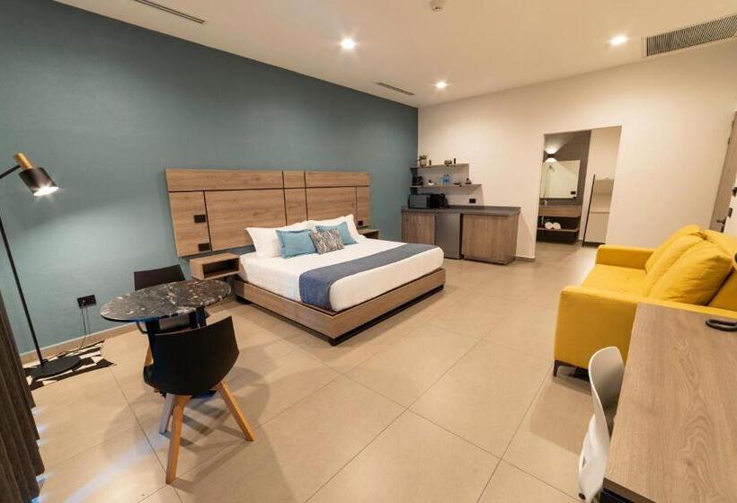 جناح مزوَّد بشرفة, Th Hotel & Vivienda