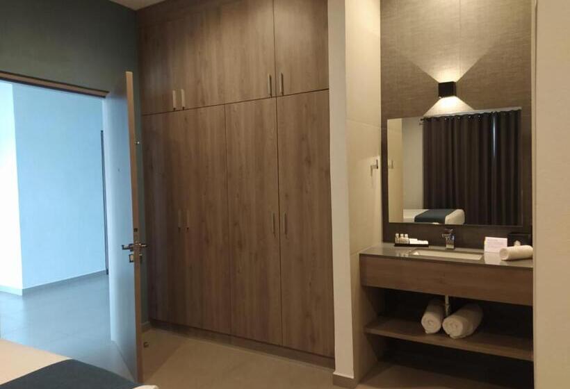 غرفة قياسية, Th Hotel & Vivienda