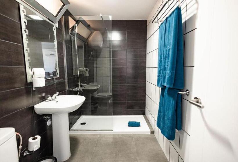 آپارتمان 1 خوابه با چشمانداز استخر, Servatur Castillo de Sol