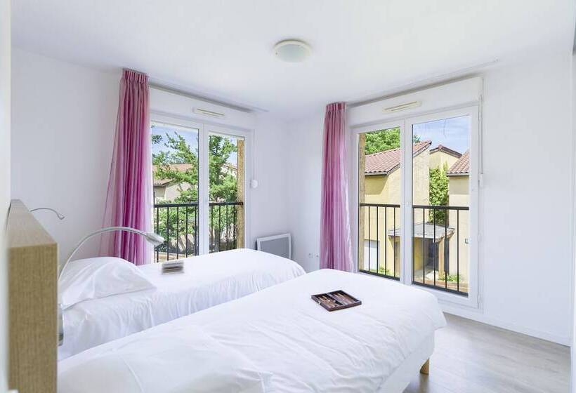 Апартаменты 2 Спальни, Garden & City Lyon Marcy