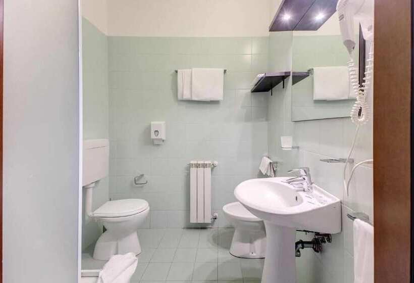 חדר סטנדרט לארבעה, Alba Roma