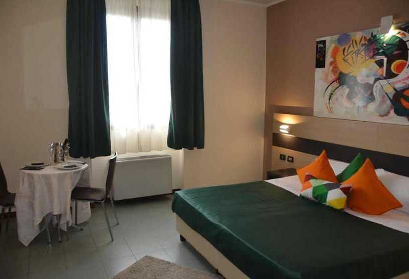 חדר סטנדרט לארבעה, Alba Roma