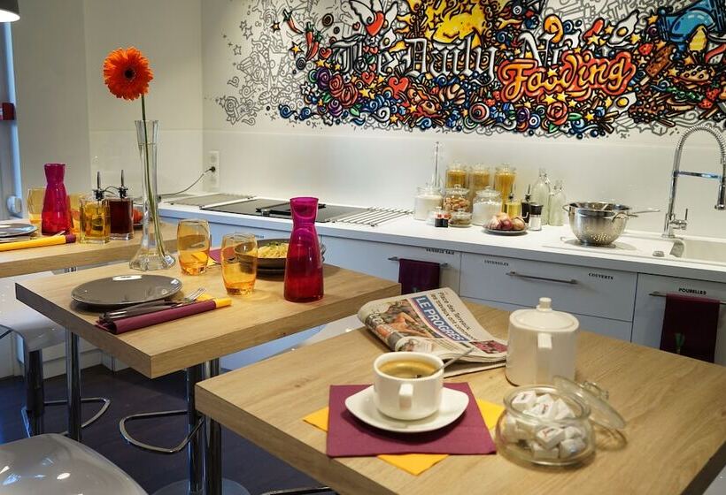 스탠다드 룸, Gratte Ciel Ariana