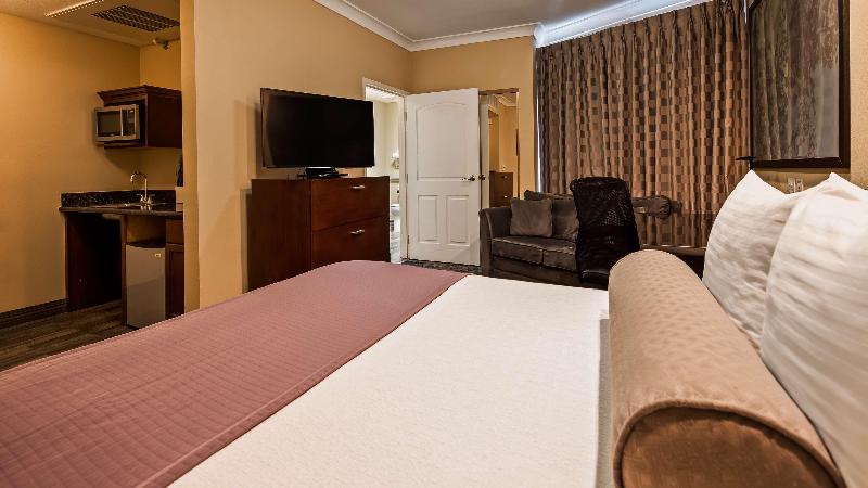 장애인을 위한 스위트, Best Western Plus Avita Suites