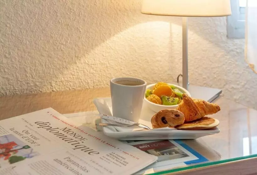 スタンダードルーム, Brit Hotel Castres