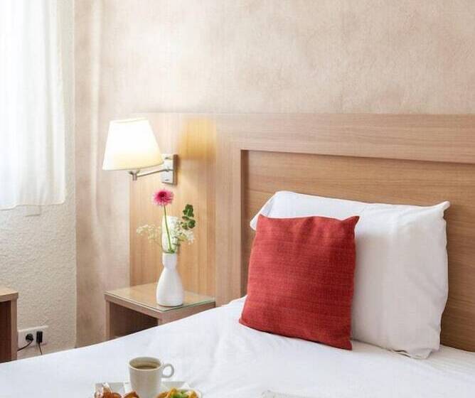 标准间, Brit Hotel Castres