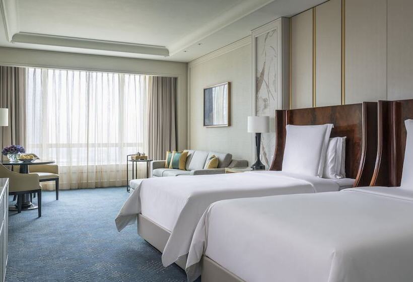 Номер Deluxe, Four Seasons Hotel Macao