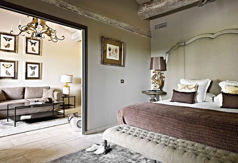 جناح, Hôtel Villa Marie Saint Tropez