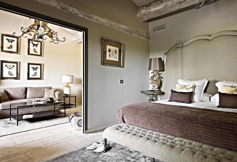 جناح, Hôtel Villa Marie Saint Tropez