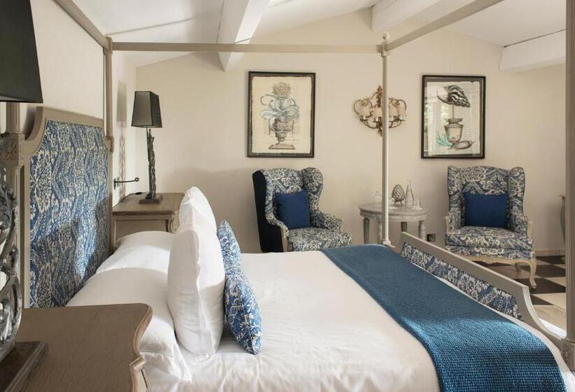 جناح جونيور, Hôtel Villa Marie Saint Tropez