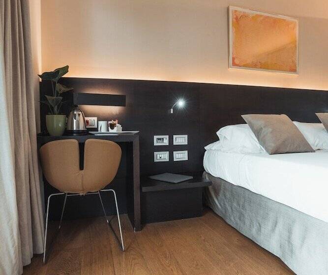 Номер Стандарт Вид на Сад, Mod 05 Bike