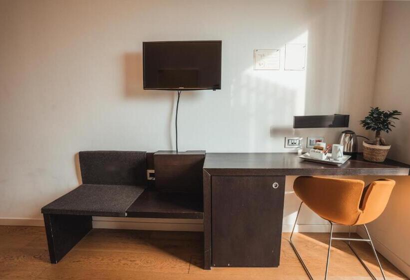 Номер Стандарт с Балконом, Mod 05 Bike