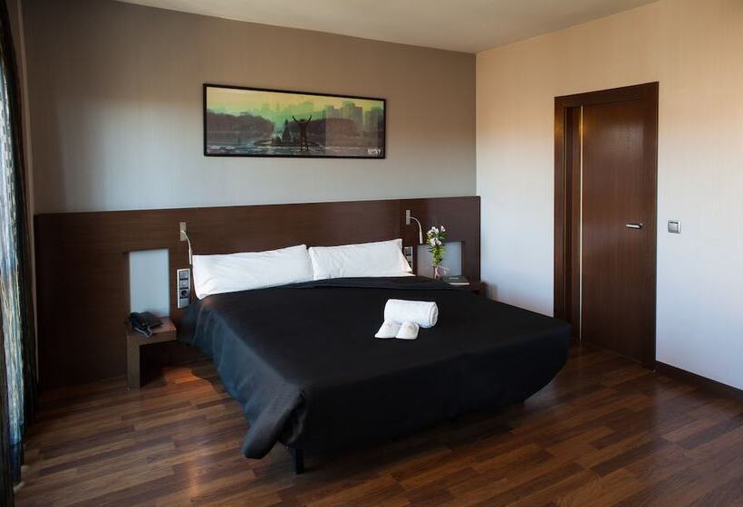 اتاق استاندارد, Täch Madrid Airport