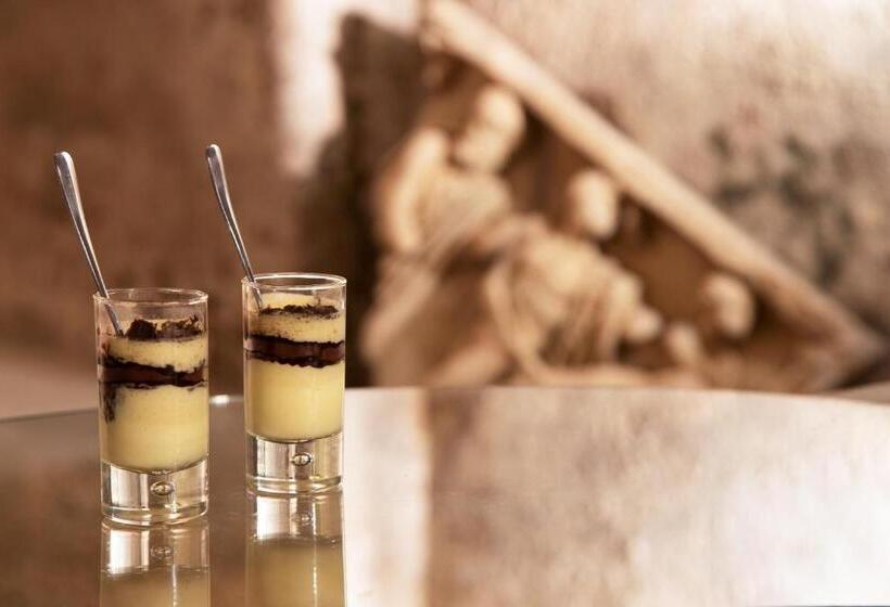 דירת חדר עם טרסה, The Inn At The Roman Forum