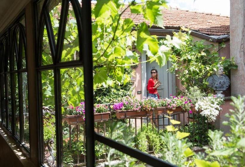 סוויטה נוף לגינה, The Inn At The Roman Forum