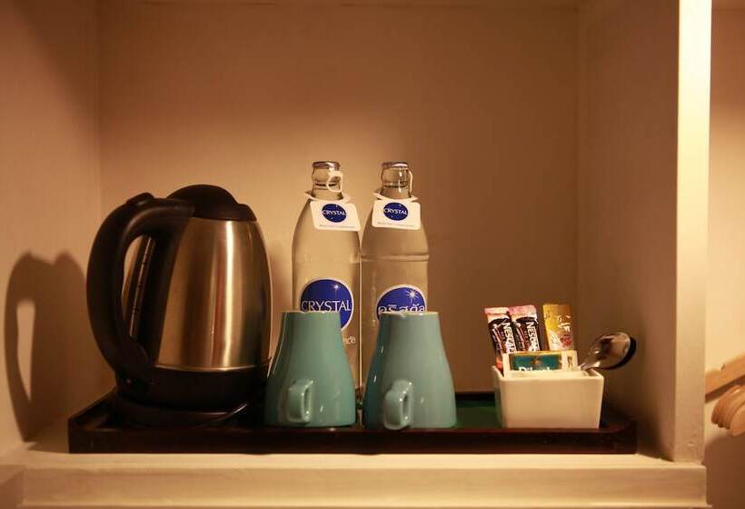 Pokój Superior, The Seasons Bangkok Huamark Sha