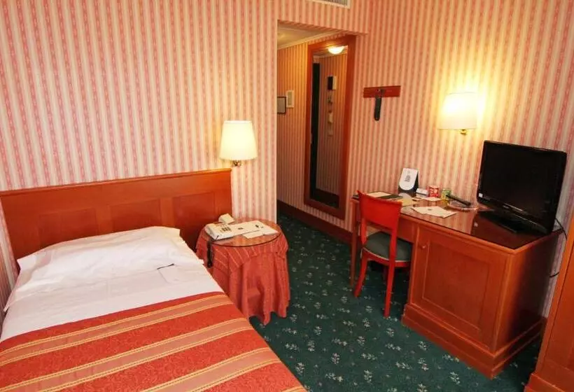スタンダードシングルルーム, Golf Hotel Cavaglià