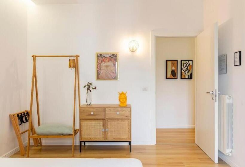 带阳台的豪华间, Tufo Giallo Rooms