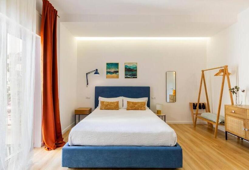 带阳台的豪华间, Tufo Giallo Rooms