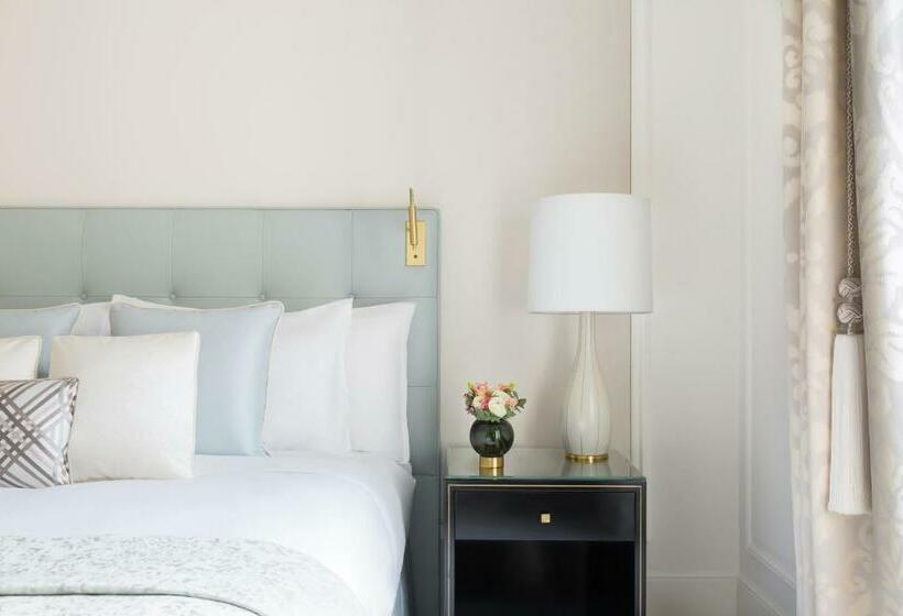 سوییت جونیور, The Woodward An Oetker Collection