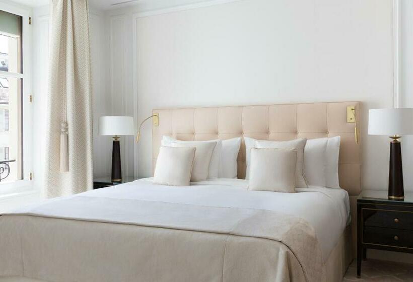 سوییت لوکس, The Woodward An Oetker Collection