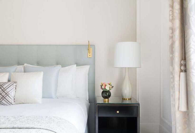 سوییت جونیور, The Woodward An Oetker Collection