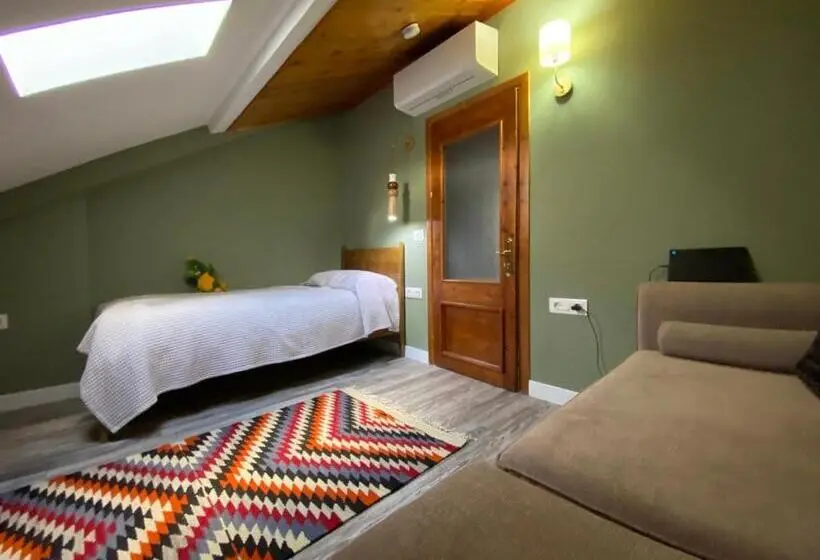 اتاق لوکس خانوادگی, Guesthouse Tershana
