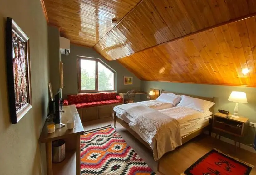 اتاق لوکس, Guesthouse Tershana