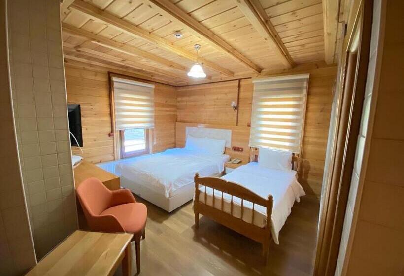 חדר סטנדרט לשלושה, Ayder şimşir Butik Otel