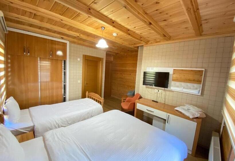 חדר סטנדרט לשלושה, Ayder şimşir Butik Otel