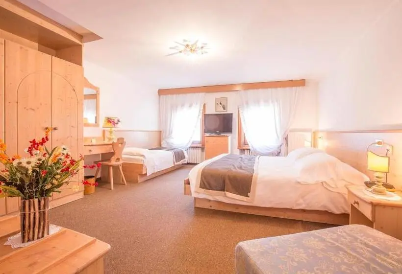 Comfort Kolmen Hengen Huone, Villa Trieste