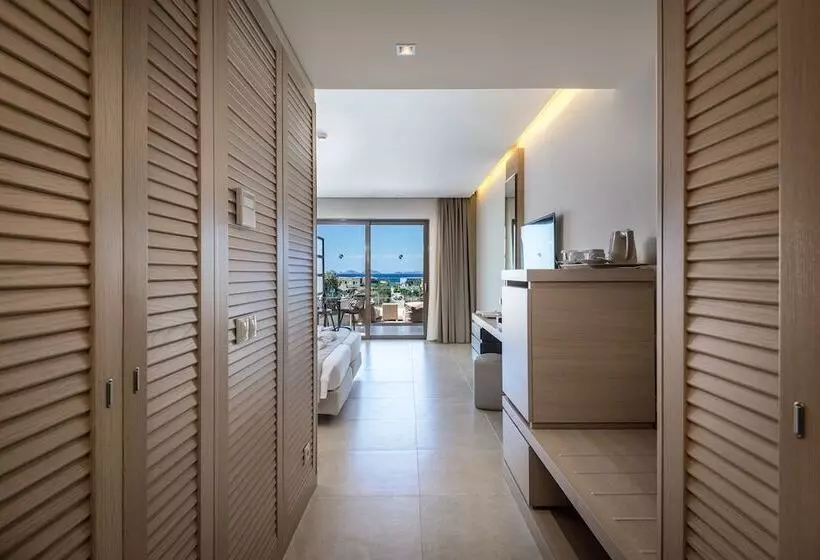 海の見えるエクゼクティブルーム, Astir Odysseus Kos Resort And Spa
