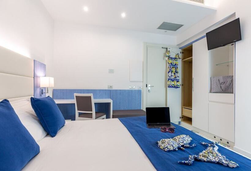 חדר בסיסי, Giosue  A Mare Sorrento