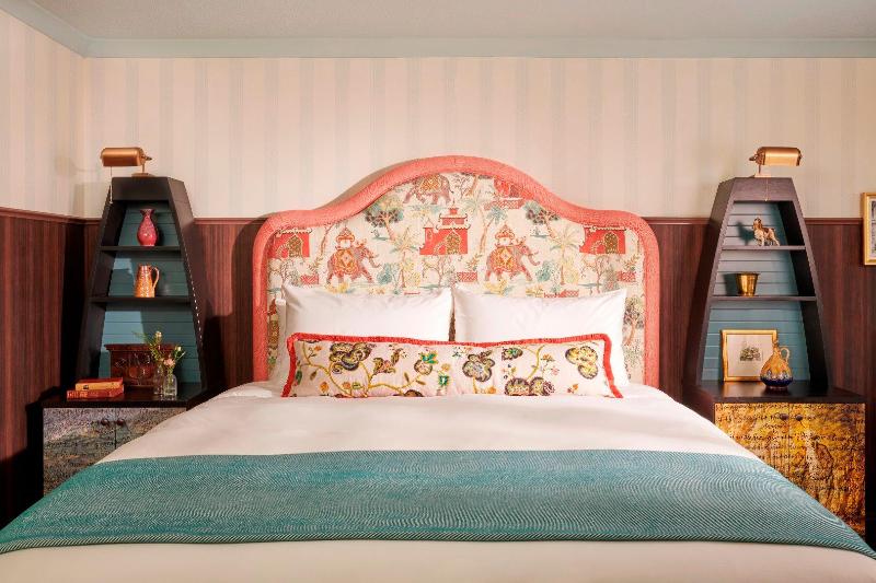 带大床的标准间, Graduate By Hilton Cambridge