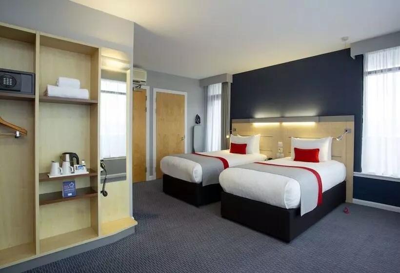 Standard-huone, Holiday Inn Express Cheltenham Town Centre, An Ihg