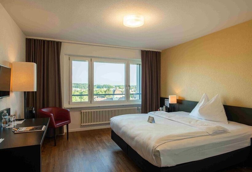 Номер Стандарт, Illuster Urban & Local