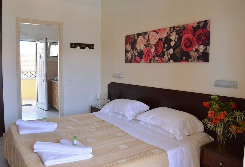 스탠다드 스튜디오, Konstantina Apartments