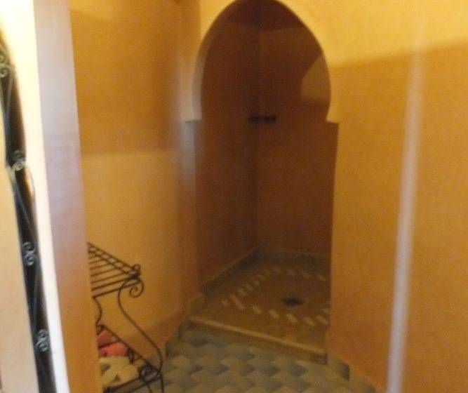 ファミリールーム, Ksar Bicha