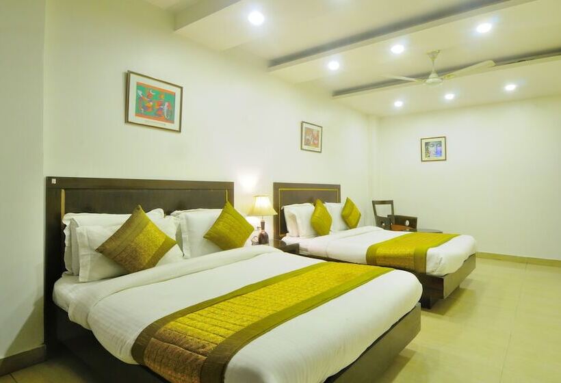 اتاق لوکس, Maya Cottage