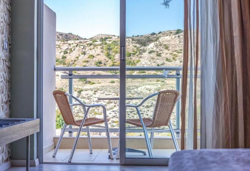 חדר סופריור, Pegasos Deluxe Beach