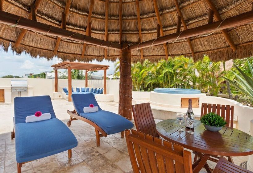 带两个卧室的顶楼公寓, Porto Playa Condo Hotel And Beach Club