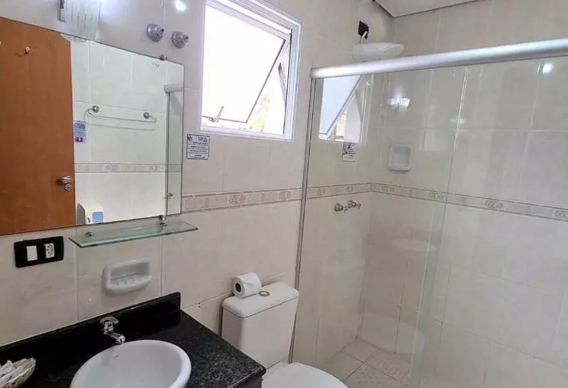 اتاق لوکس چهار تخته, Iracemar Piscina Aquecida
