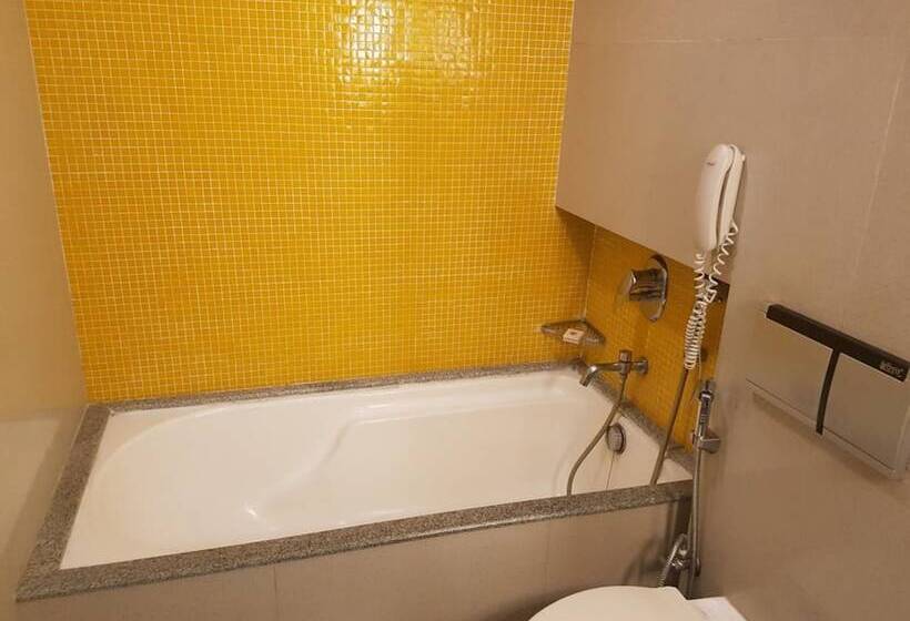 سوییت, Ramee Guestline Hotel Dadar