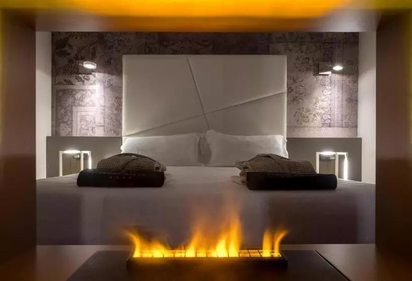 سوییت جونیور, Salus Terme   Adults Only