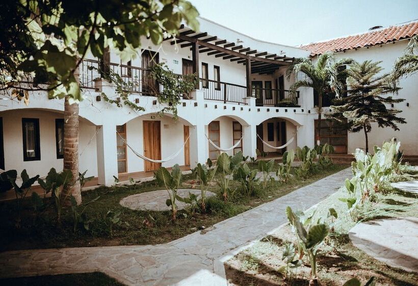 اتاق استاندارد چهار تخته, Sansiraka