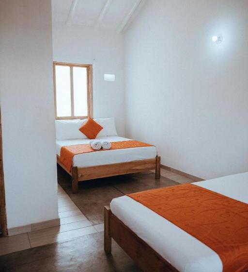 スタンダードトリプルルーム, Sansiraka