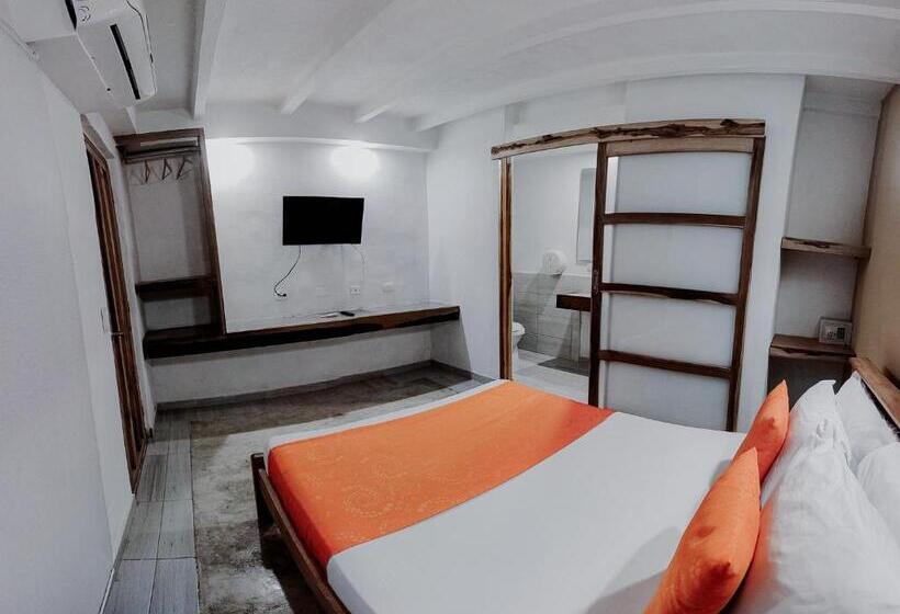 スタンダードルーム, Sansiraka