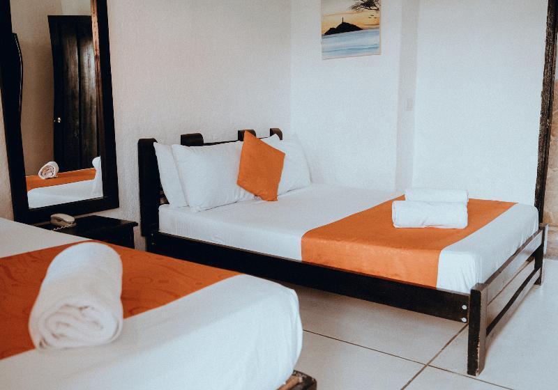 スタンダードトリプルルーム, Sansiraka